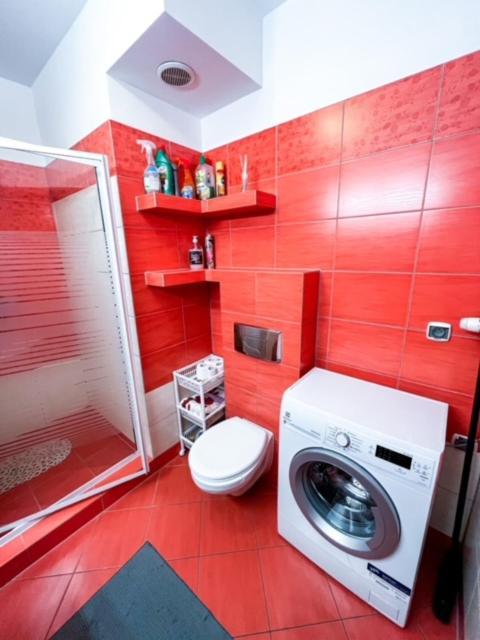 Apartament Hanna Kolobrzeg Exterior photo