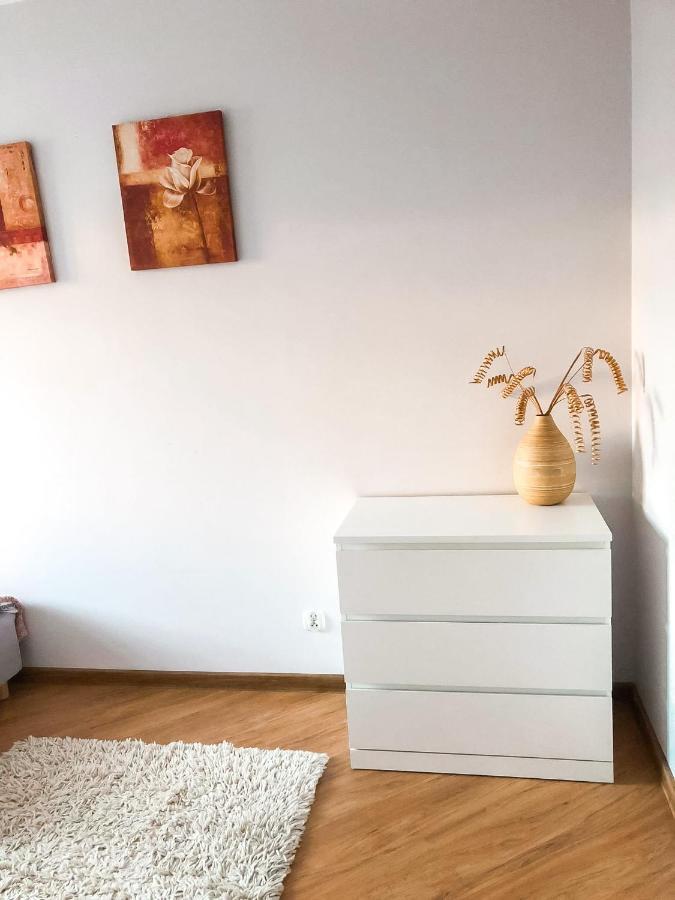 Apartament Hanna Kolobrzeg Exterior photo